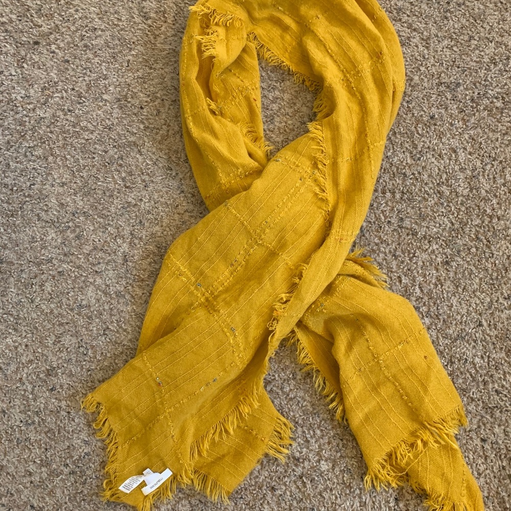 Maurices mustard yellow scarf